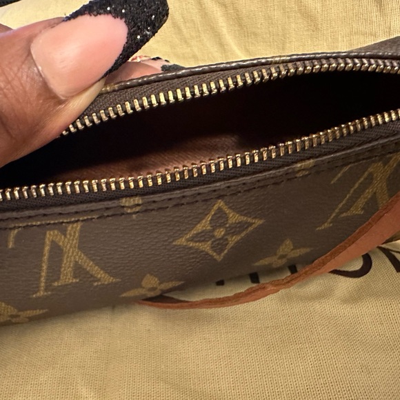Authentic mini Papillion pouch - Picture 1 of 6